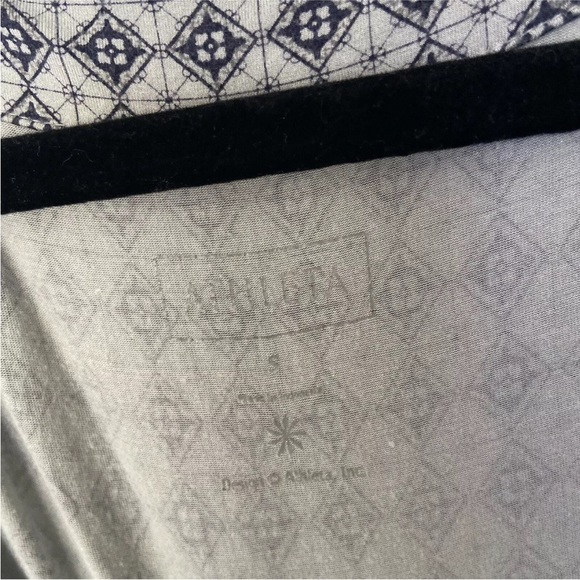 Athleta Wrap It Up Midi Dress-3/4 Sleeve-Blue/Gray Batik Print-Size Small - Picture 2 of 4